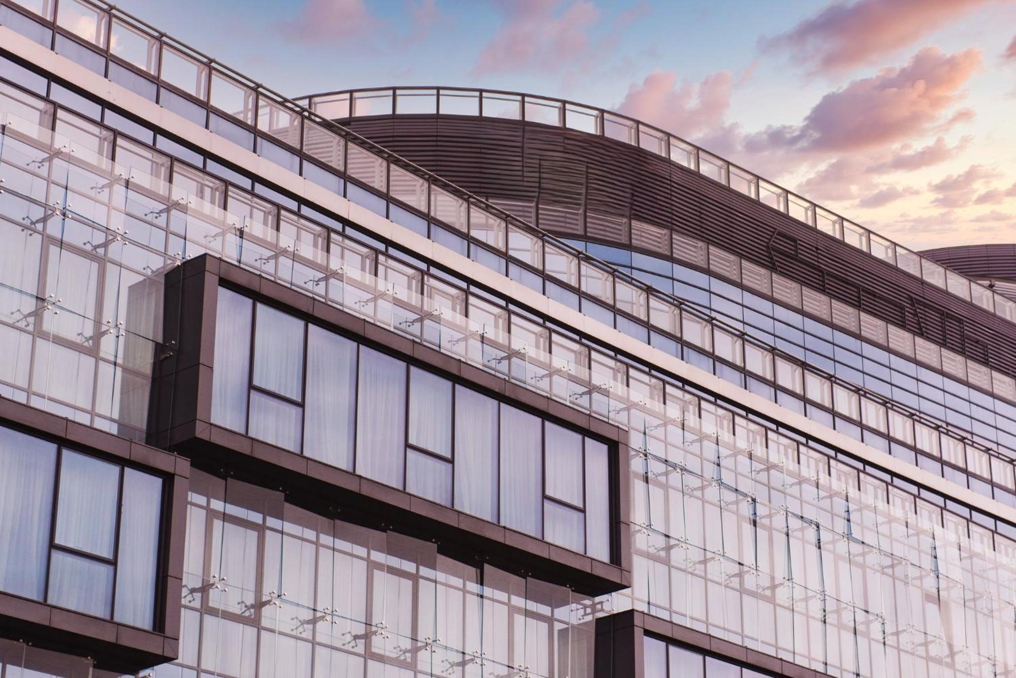 Hotel Crowne Plaza Podgorica By Ihg Exterior foto