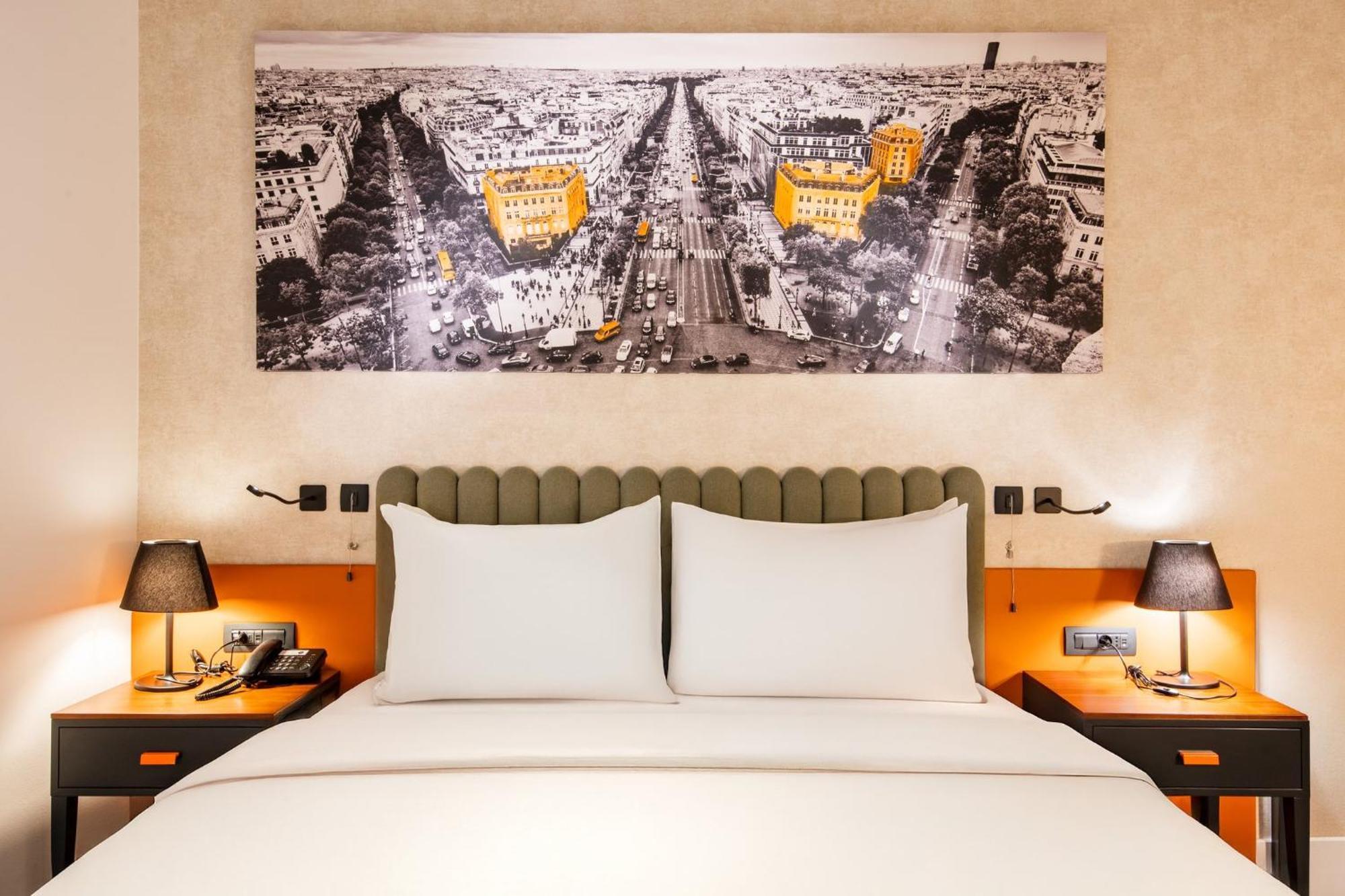 Hotel Crowne Plaza Podgorica By Ihg Exterior foto